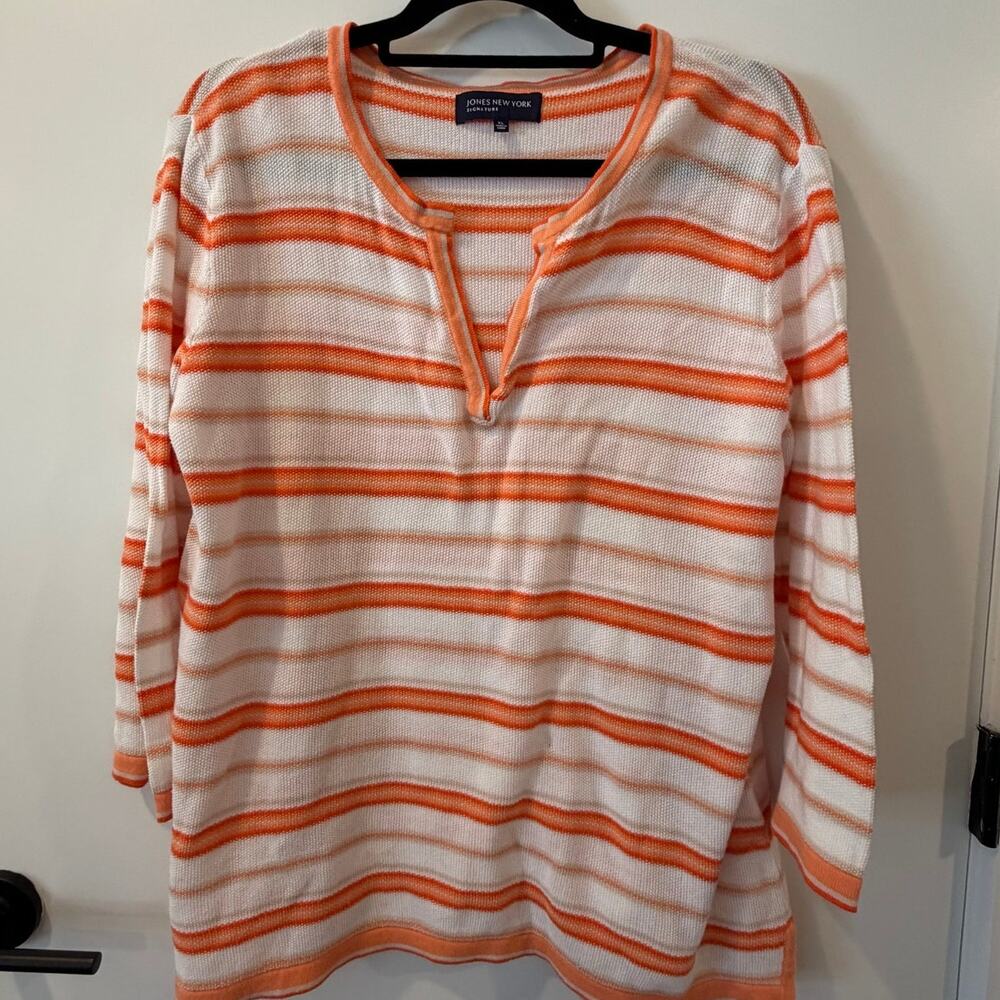 Jones New York Signature Striped Blouse Loose Fit V-neck 100% Cotton Knit